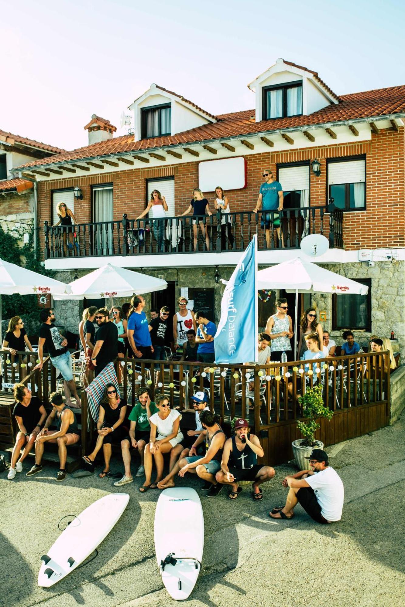 Liquid Surfhouse Vandrarhem Langre  Exteriör bild